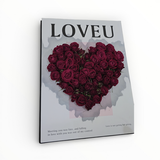 LOVEU Signature Rose Heart Box